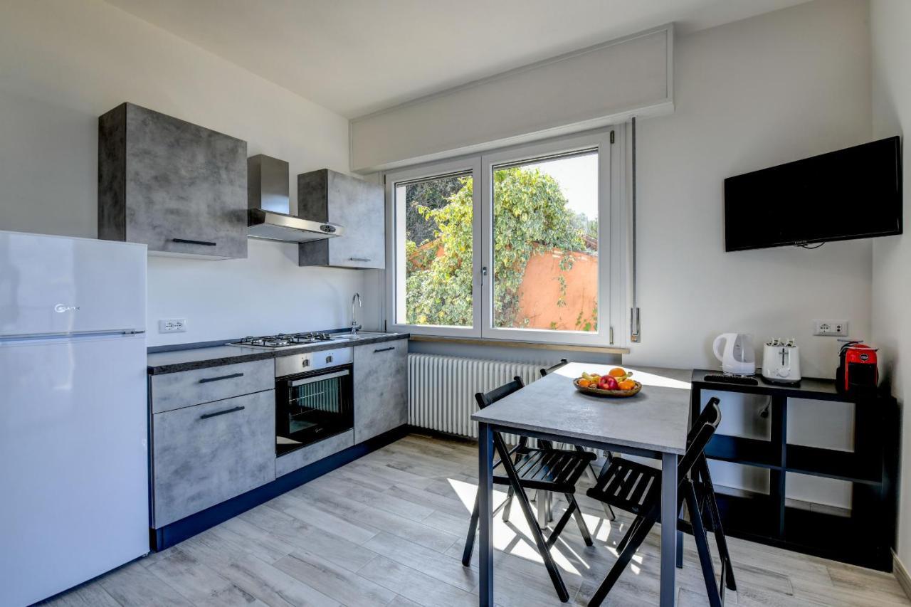 Studio Baldo - Brenzone Holiday Apartments Buitenkant foto